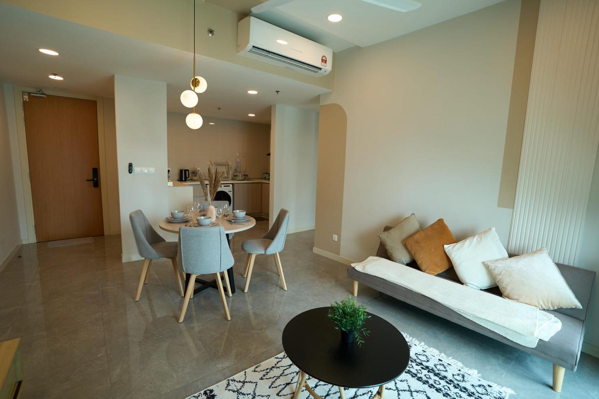 Pangsapuri Elegant 1br In Ooak Suites, Mont Kiara Kl - Walk To Malls & Dining Kuala Lumpur
